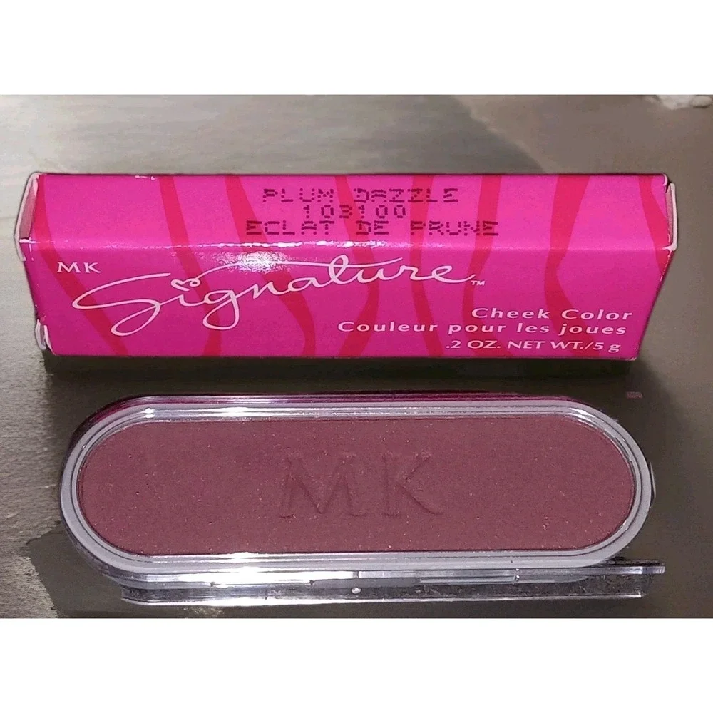 New In Box Mary Kay Signature Cheek Color Plum Dazzle #103100